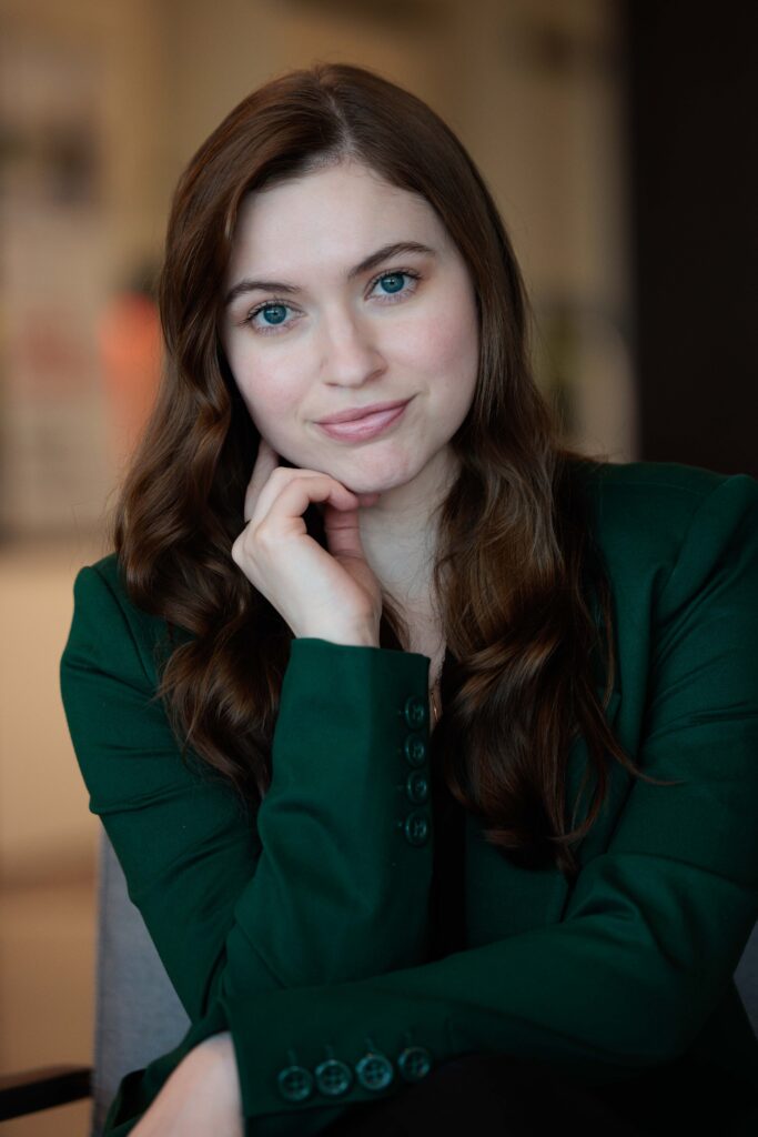 Katherine-Daniel- website bio photo